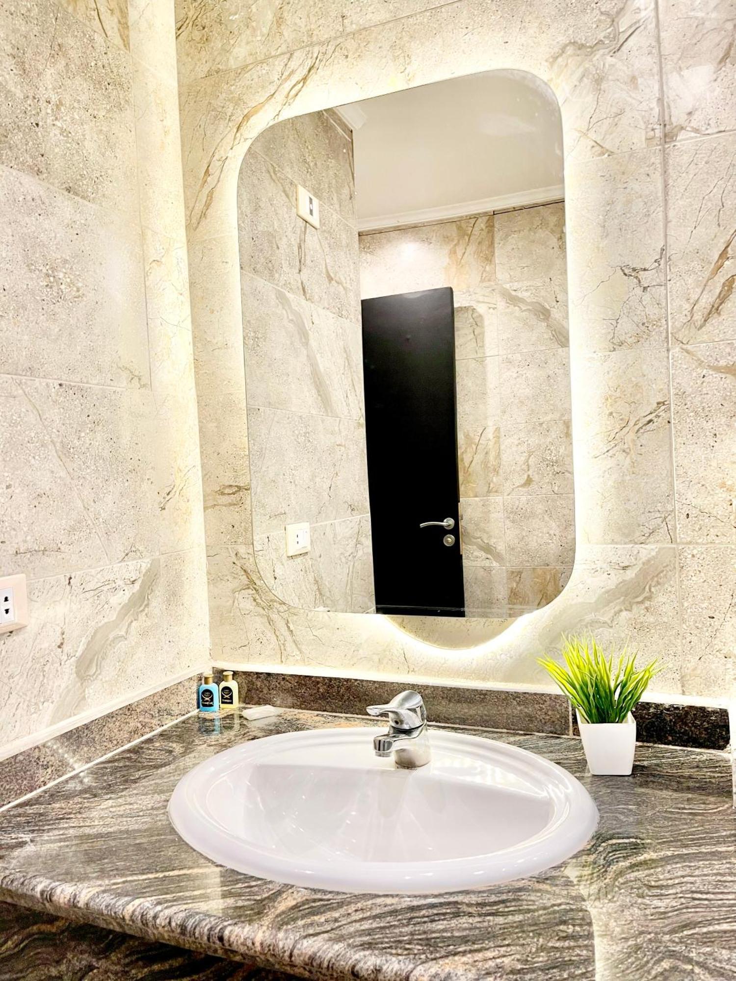 Comfort Giza Inn View Al Kawm al Akhdar Buitenkant foto